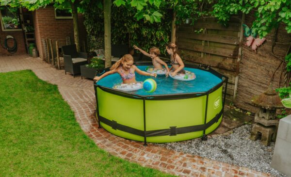 Schön wenn man bei großer Hitze für seine Kinder einen Pool zu Hause hat - RATGEBER spiel-preis.de
